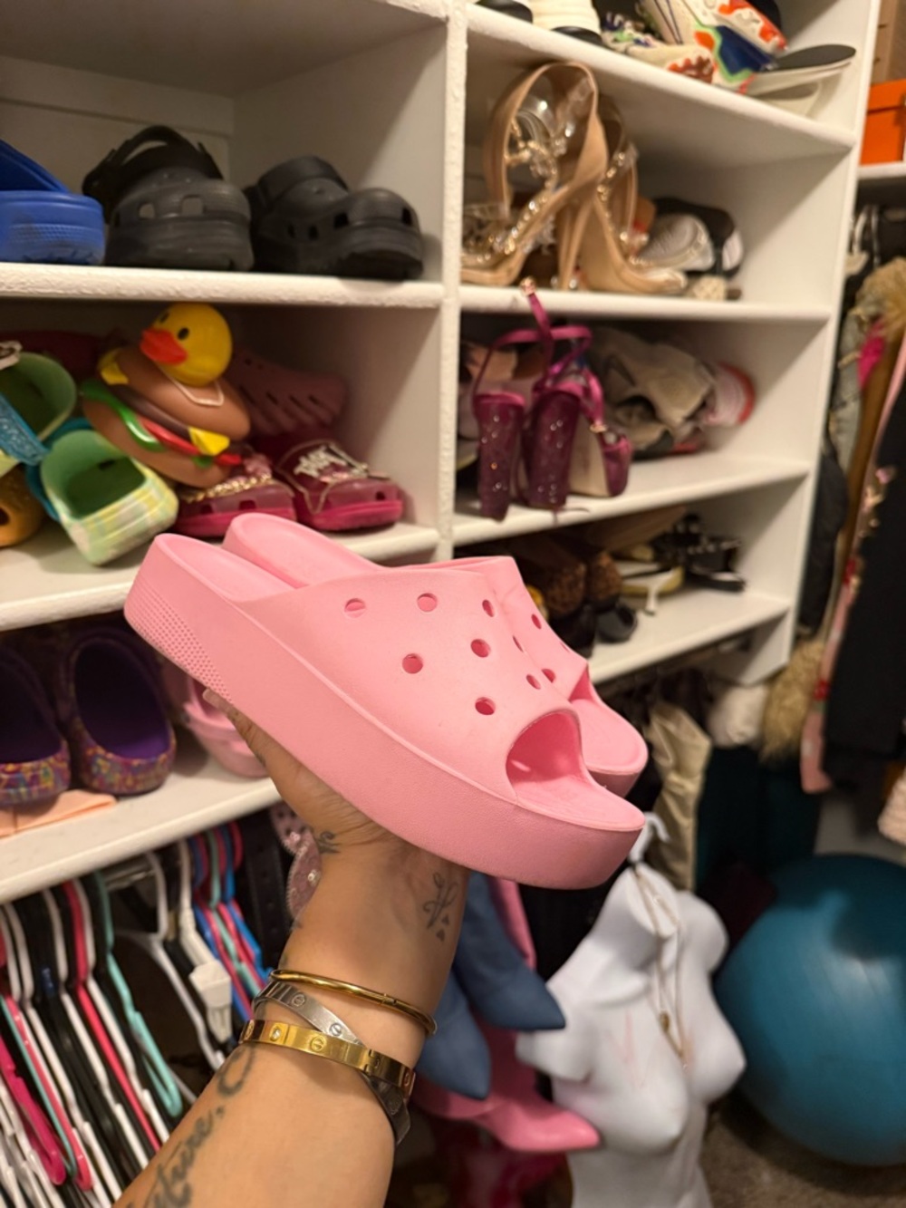 Crocs classic platform slide 🦩 - Picture 2 of 5